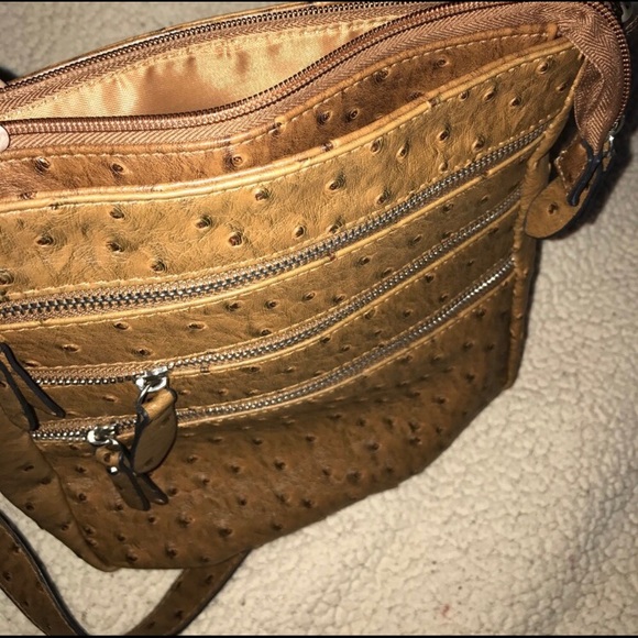 Compact Purse with Ten Pockets/Compartments, Brown - Picture 4 of 6